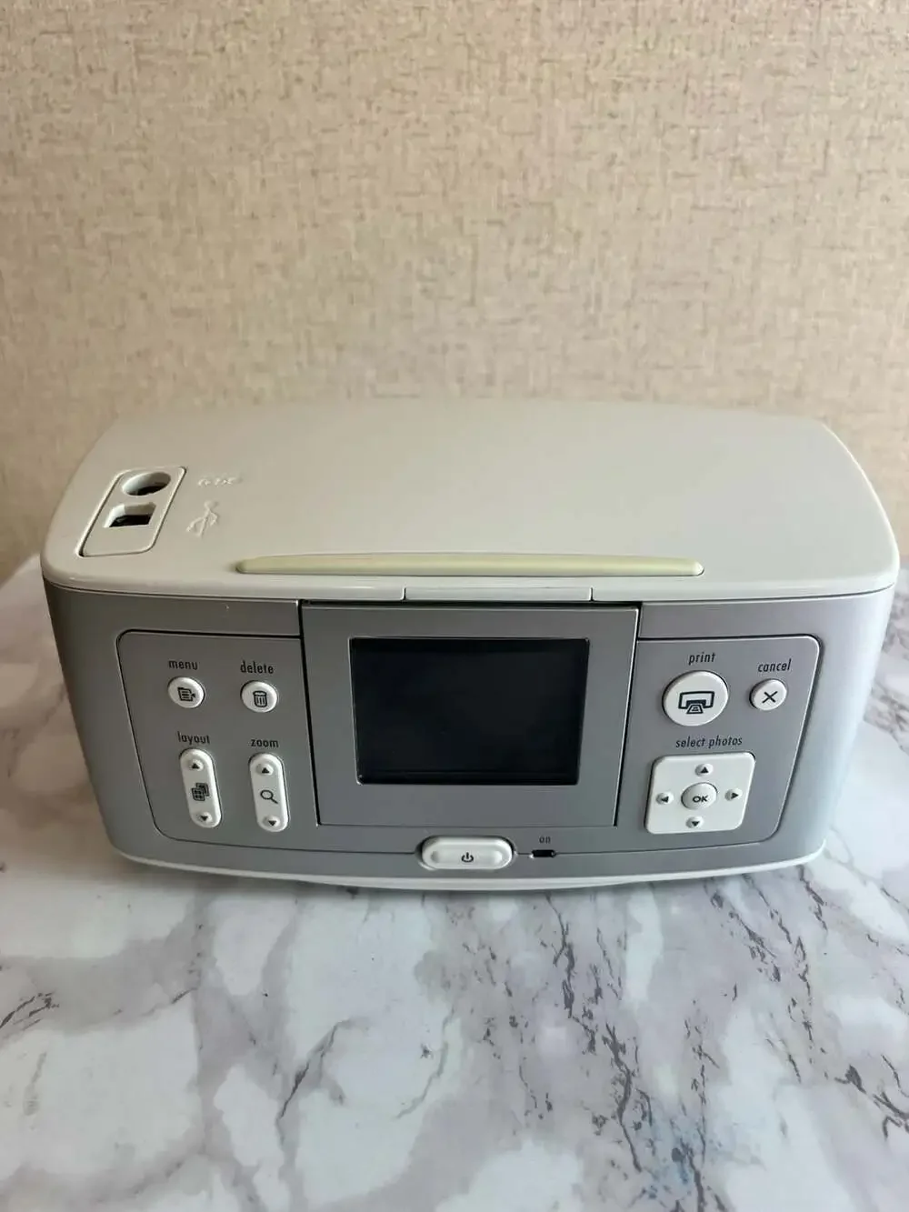 HP Photosmart 385 Compact Photo Printer